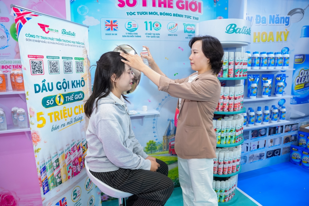 Trần Gia Distribution