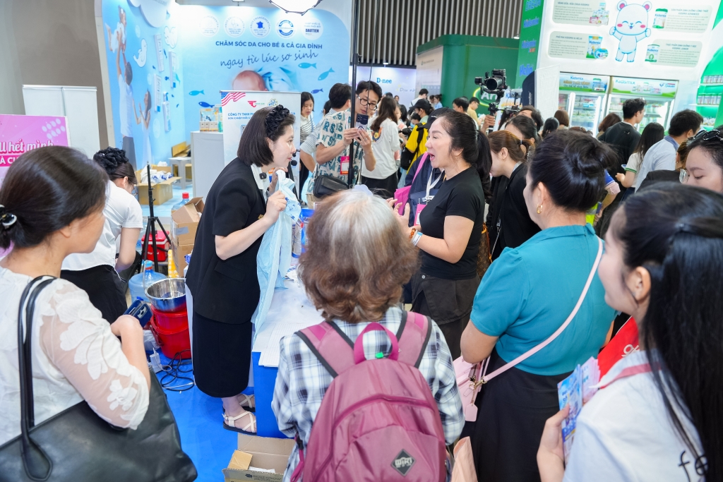 Trần Gia Distribution