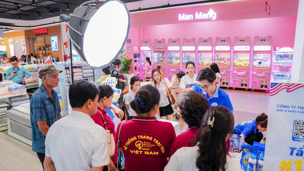 Trần Gia Distribution